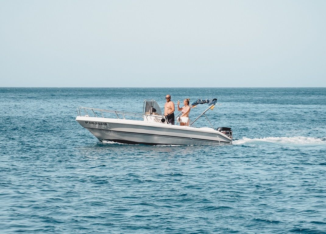 Rent Boats CBE Marimont